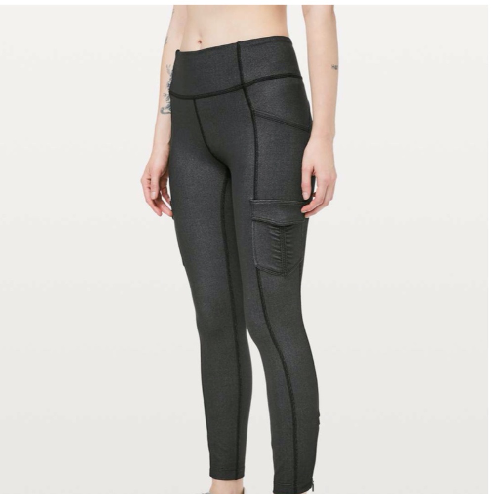 Lululemon Scenic Route 7/8 Tight
